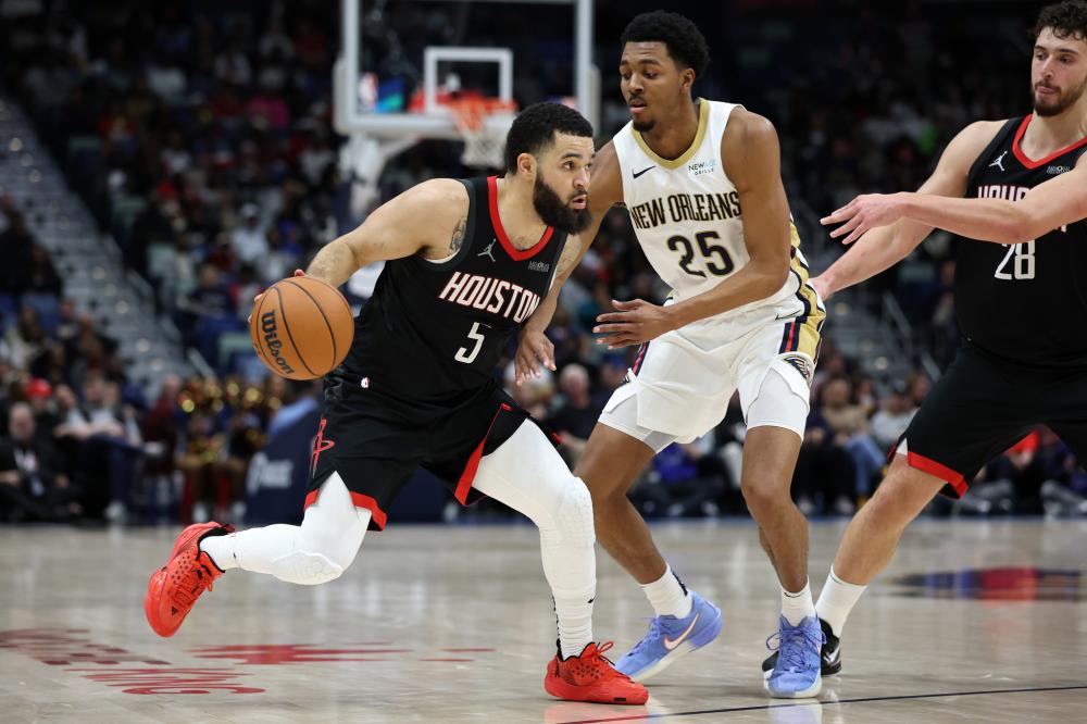 了球队中场 了球队中场