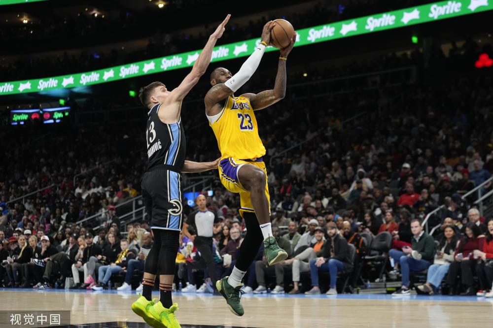 面对强劲的 面对强劲的