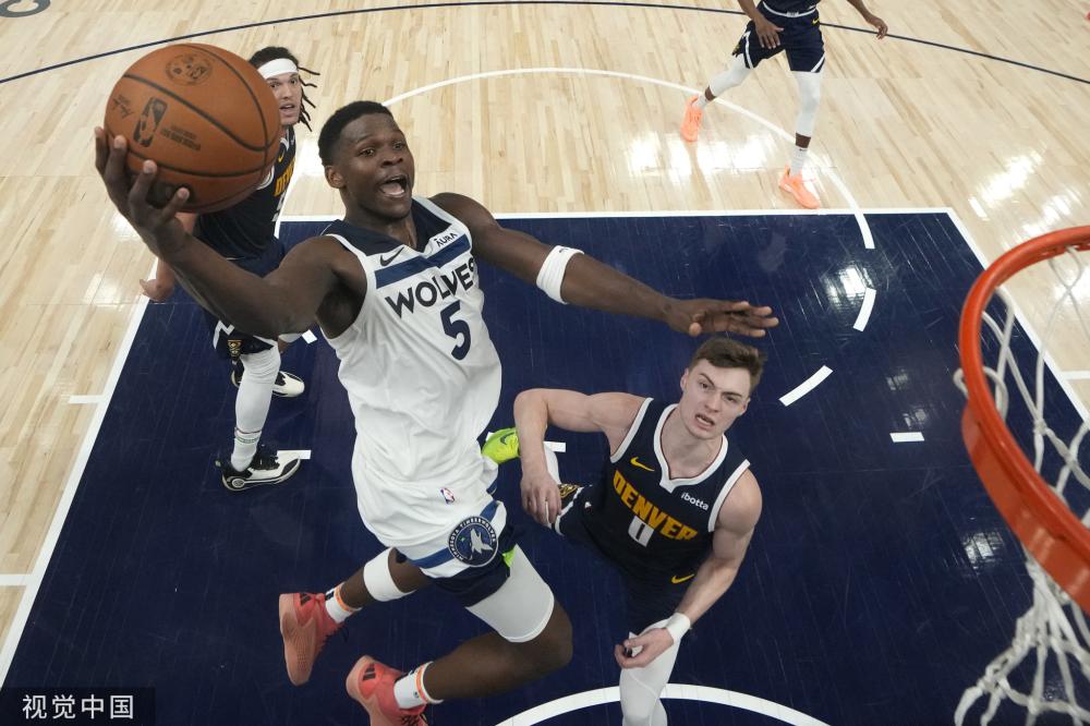 利用他们的 利用他们的