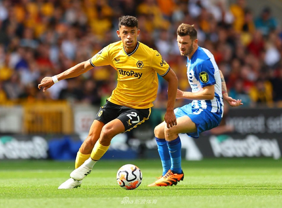 左边锋内收 左边锋内收